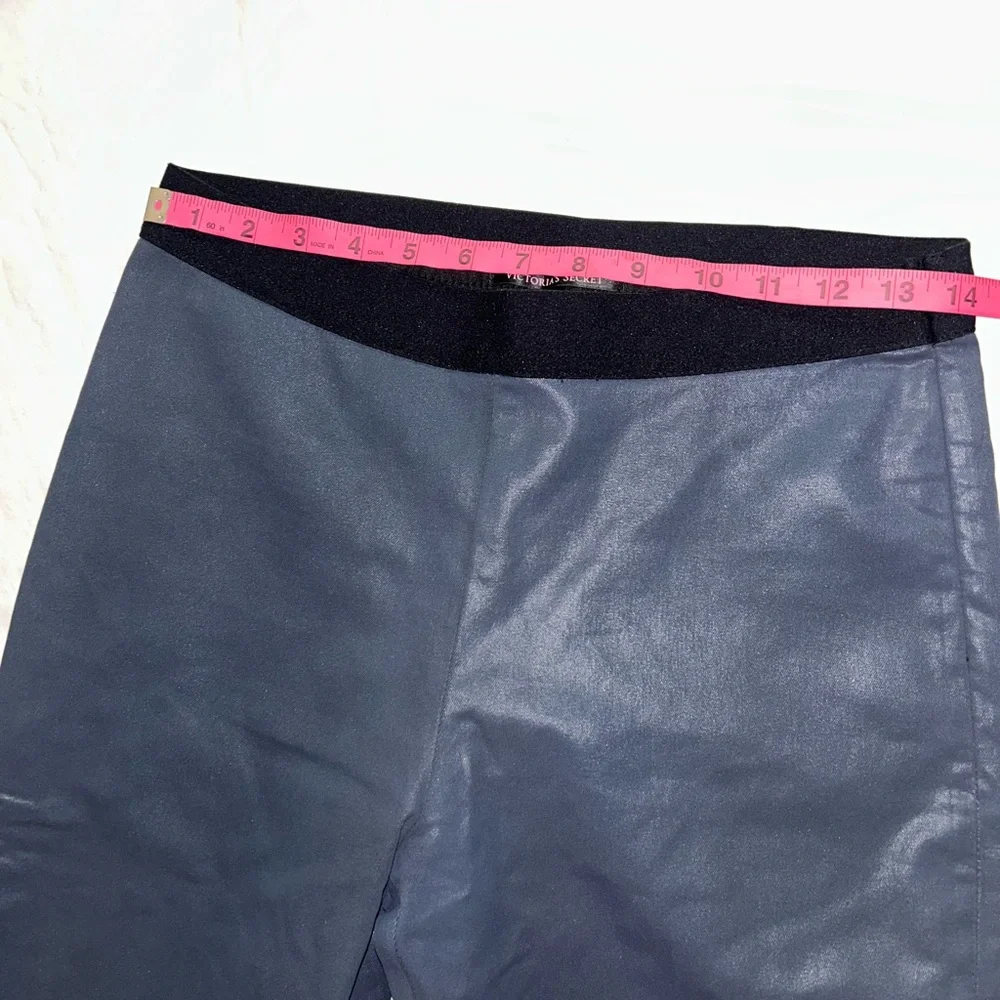 Victoria's Secret Faux leather Navy blue pants sz: 10 Cotton 62% 36% Polyester